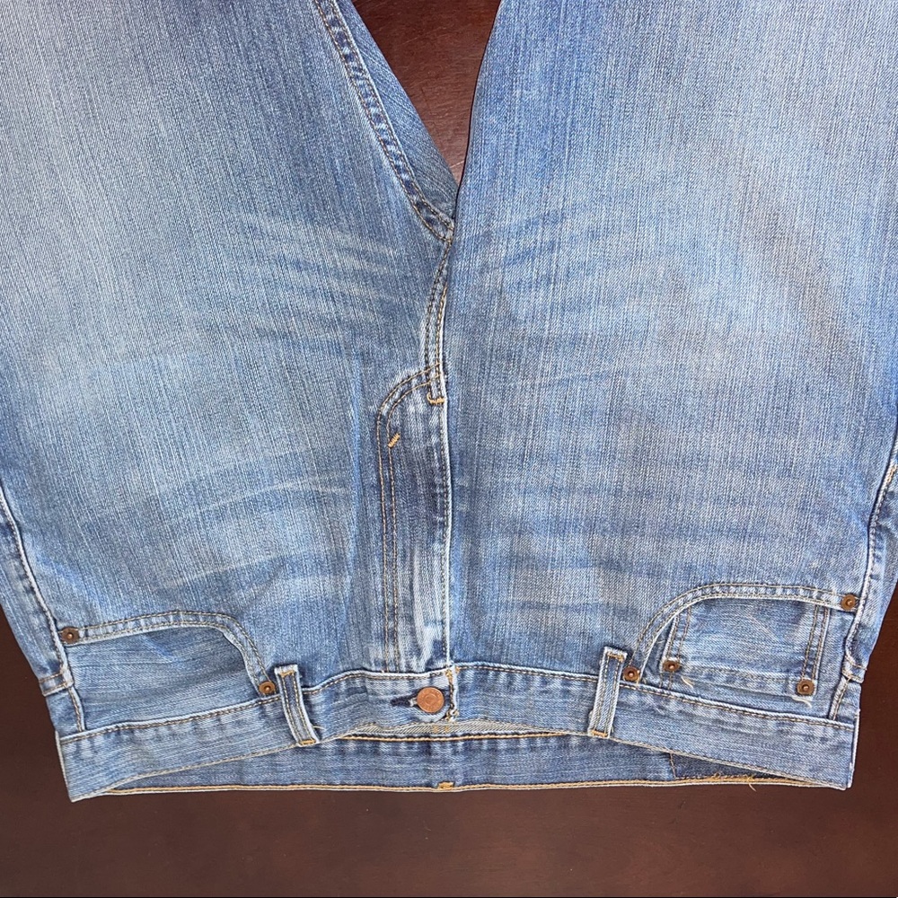Levi’s 569 36x32 - Picture 3 of 3